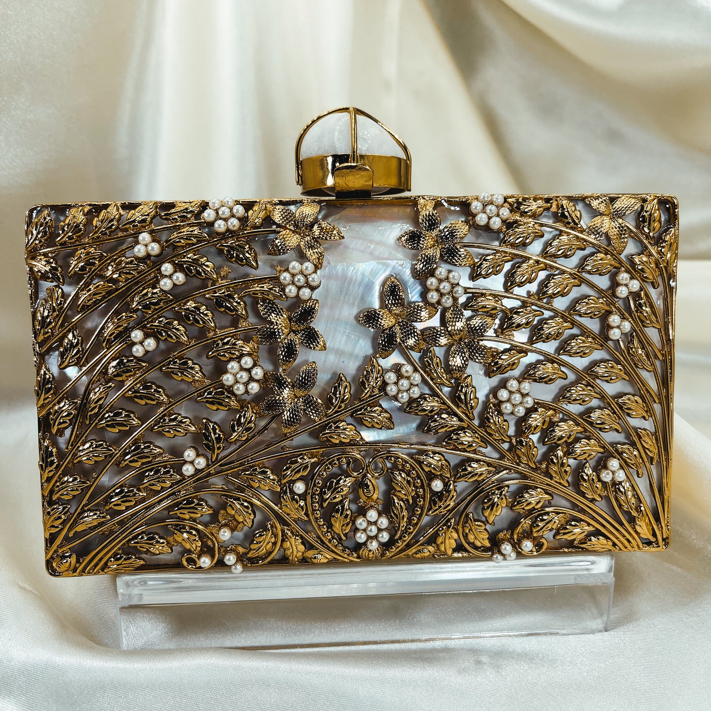 RUHANA Clutch (Gold)