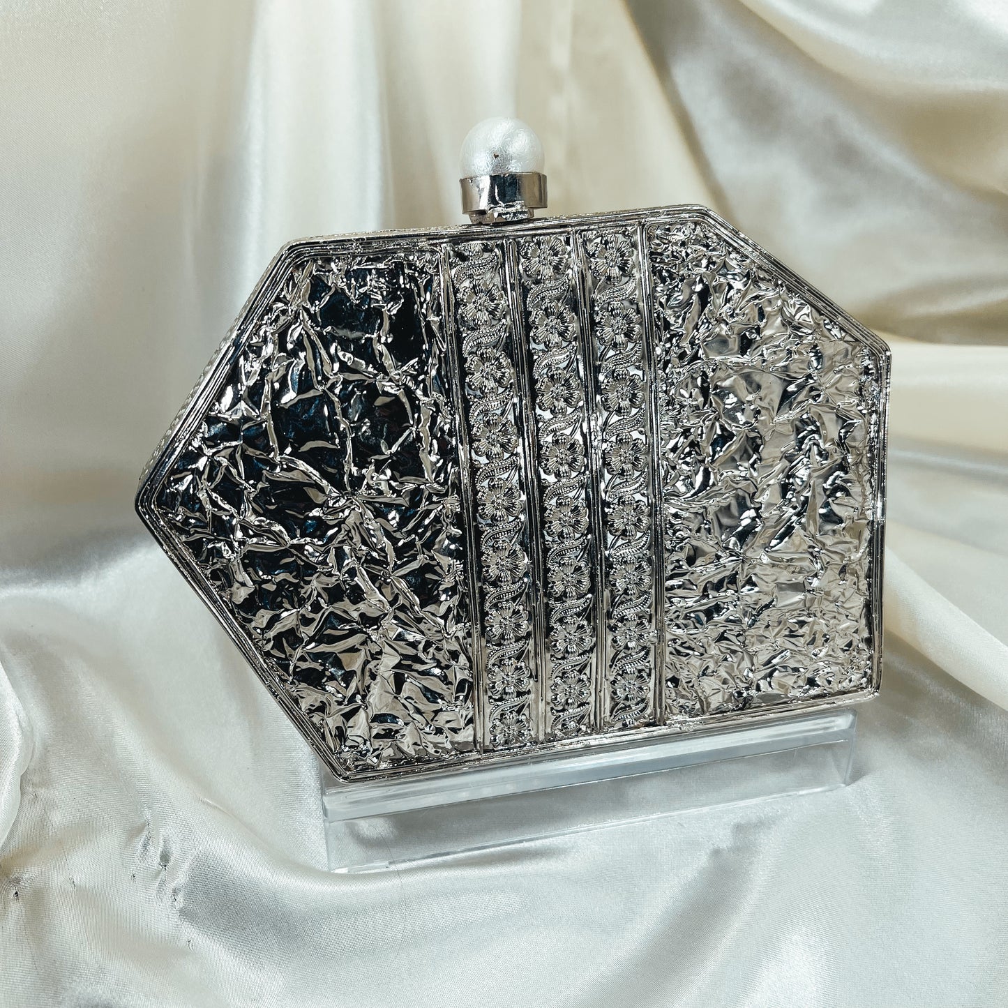 ASHLEY Clutch (Silver)