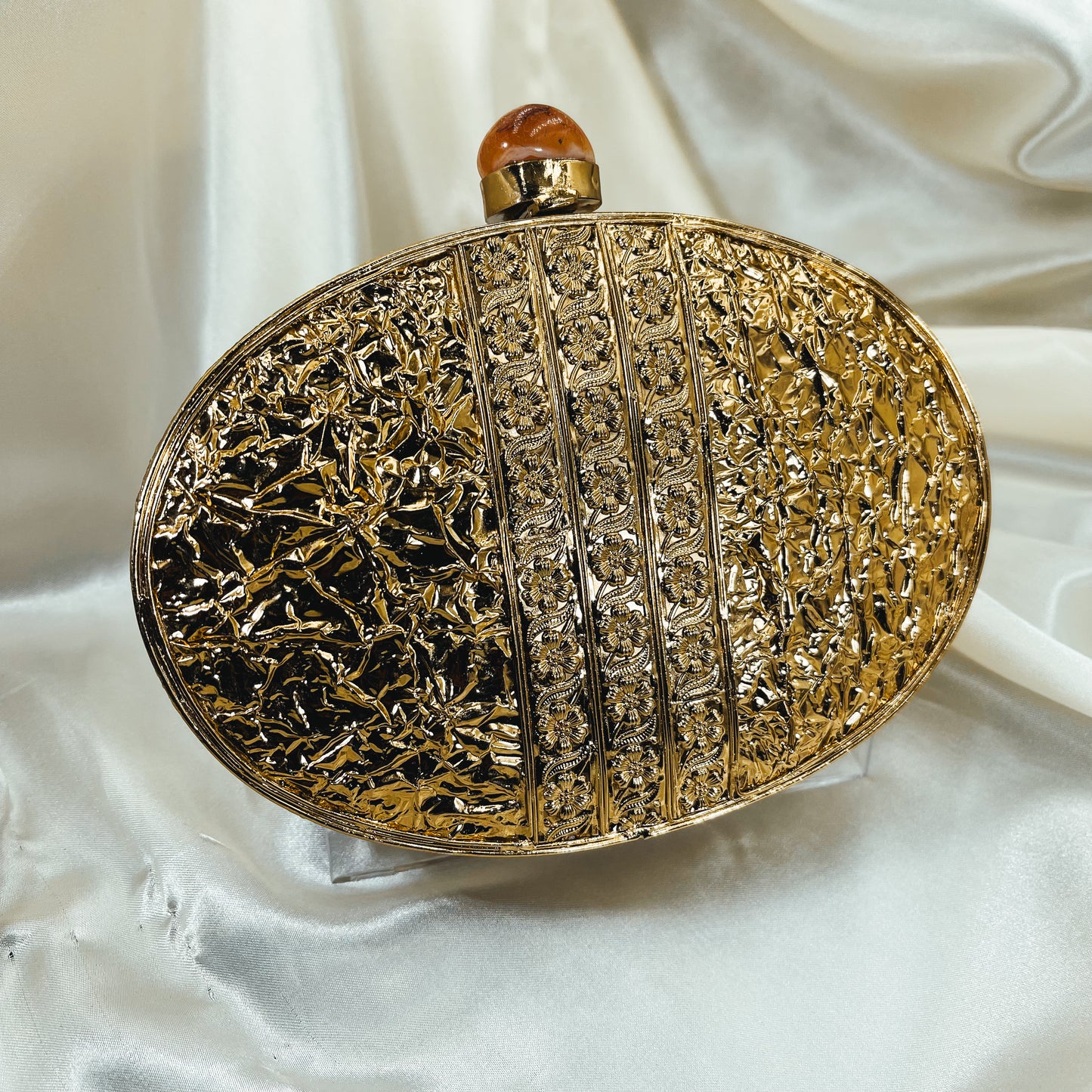 ASIYA Clutch (Gold)