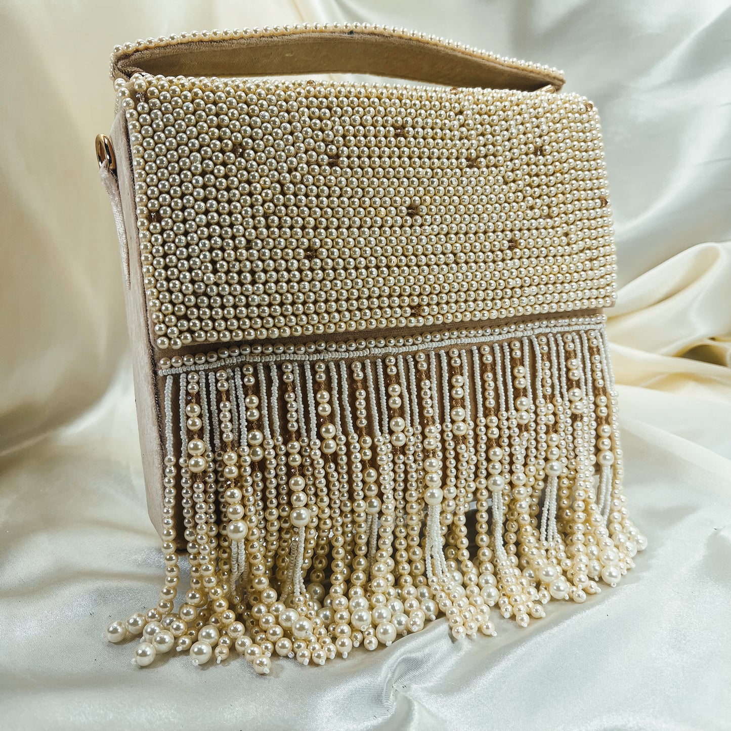SAHARA Sling Bag