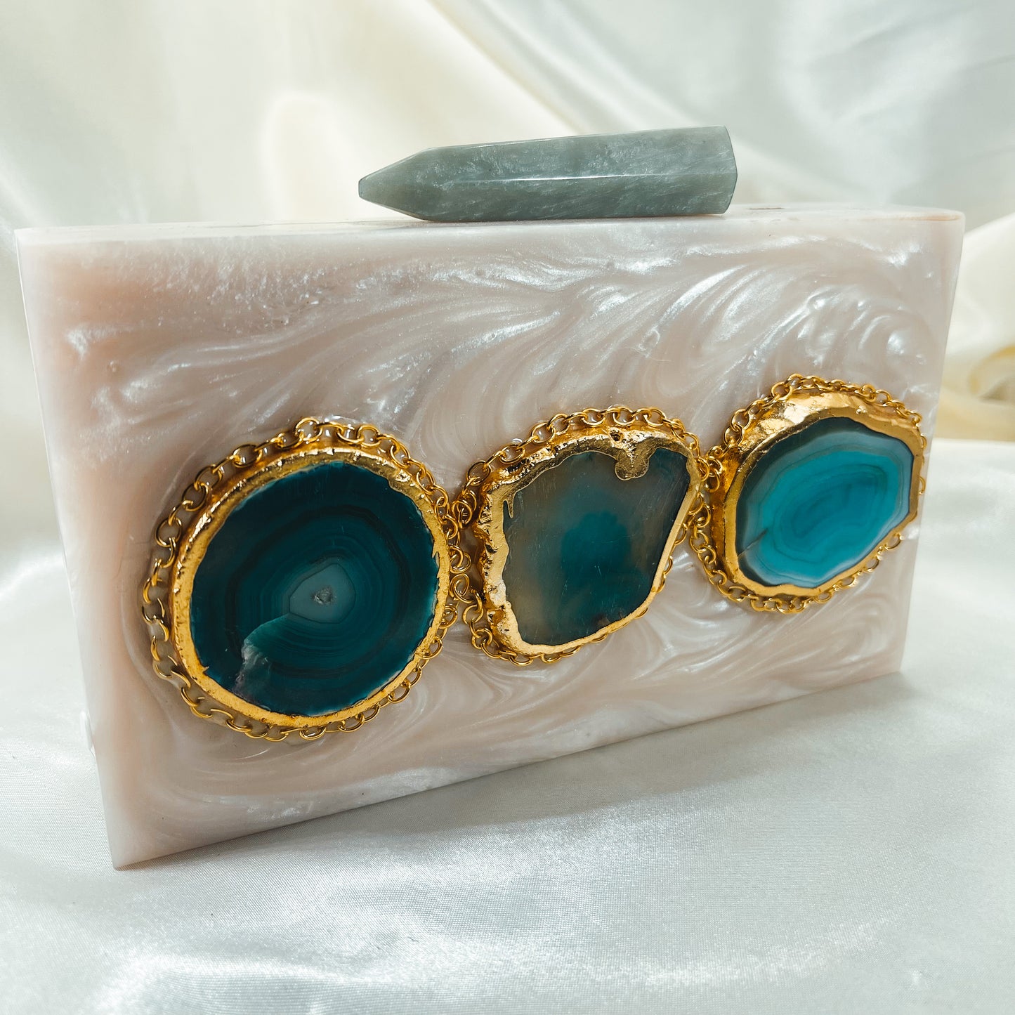 DEEPIKA Clutch (Green)