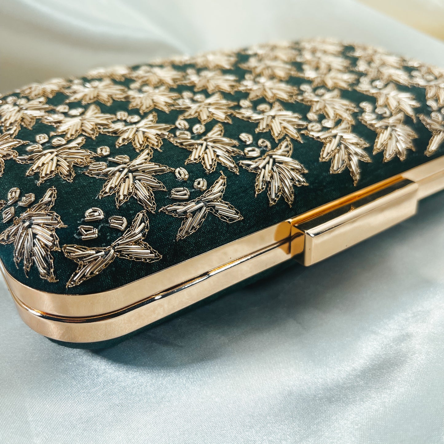 KATRINA Clutch (Green)