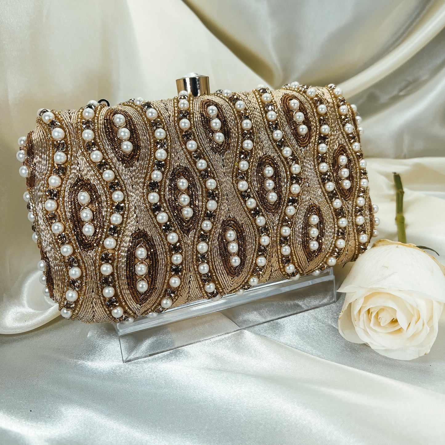 AHANA Clutch - Gold