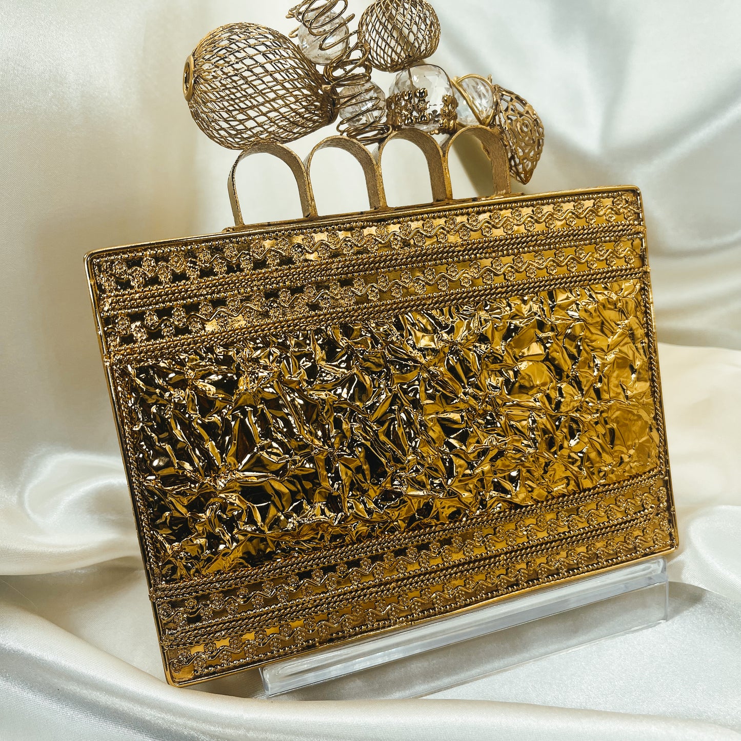 ZARINA Metal Clutch (Gold)